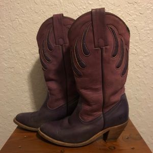 Women’s cowboy boots